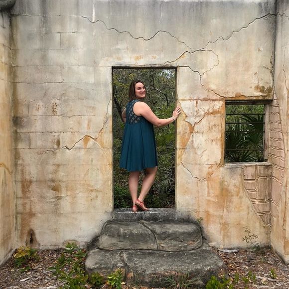 Meet your Posher, Jenna - Picture 1 of 1